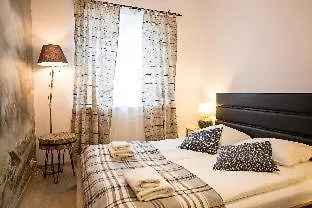 Hotel apartamentowy Royal Route Warszawa