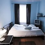 Aparthotel Royal Route 3*