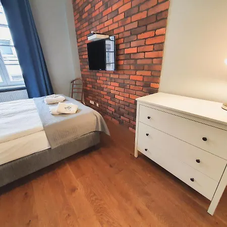 Royal Route Apartmanhotel 3*