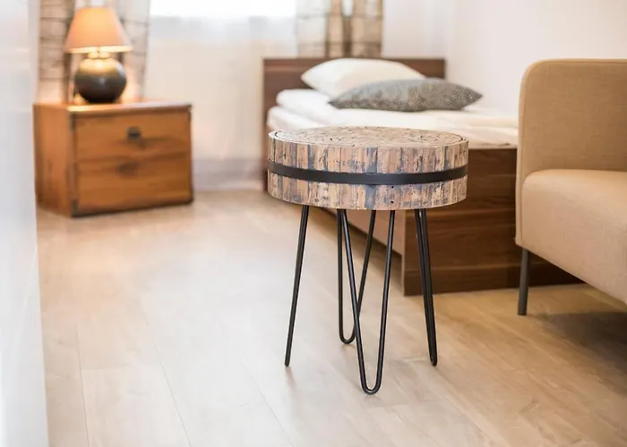 Aparthotel Royal Route 3*