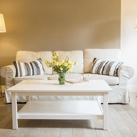 Royal Route Aparthotel Warschau